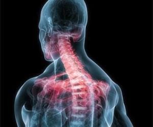 back pain between shoulder blades